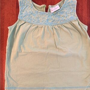 Hanna Andersson Green Top with Blue Embroidery